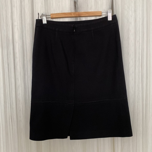 Salvatore Ferragamo Pencil black skirt!Office, business, work! Classic! Size 44 - Picture 3 of 13